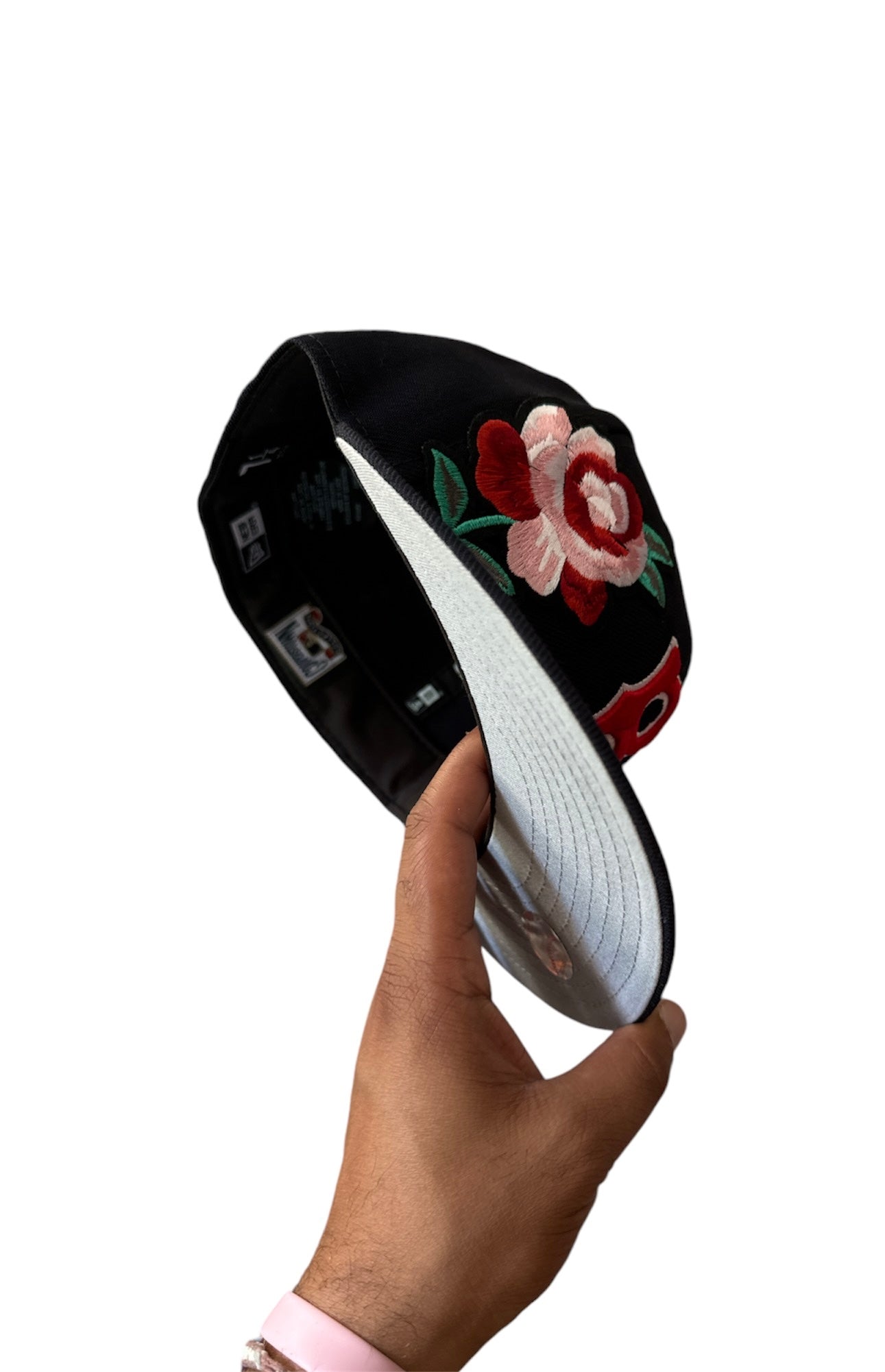 Size 7 1/4 Floral Boston Fitted