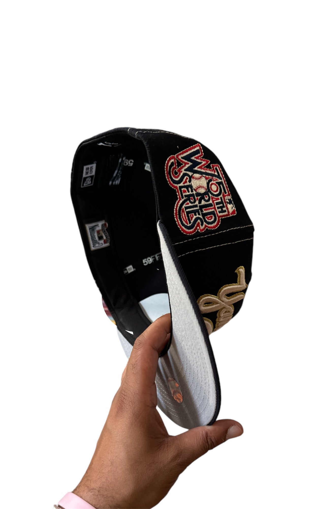 Size 7 5/8 Gold Script Yankees Fitted