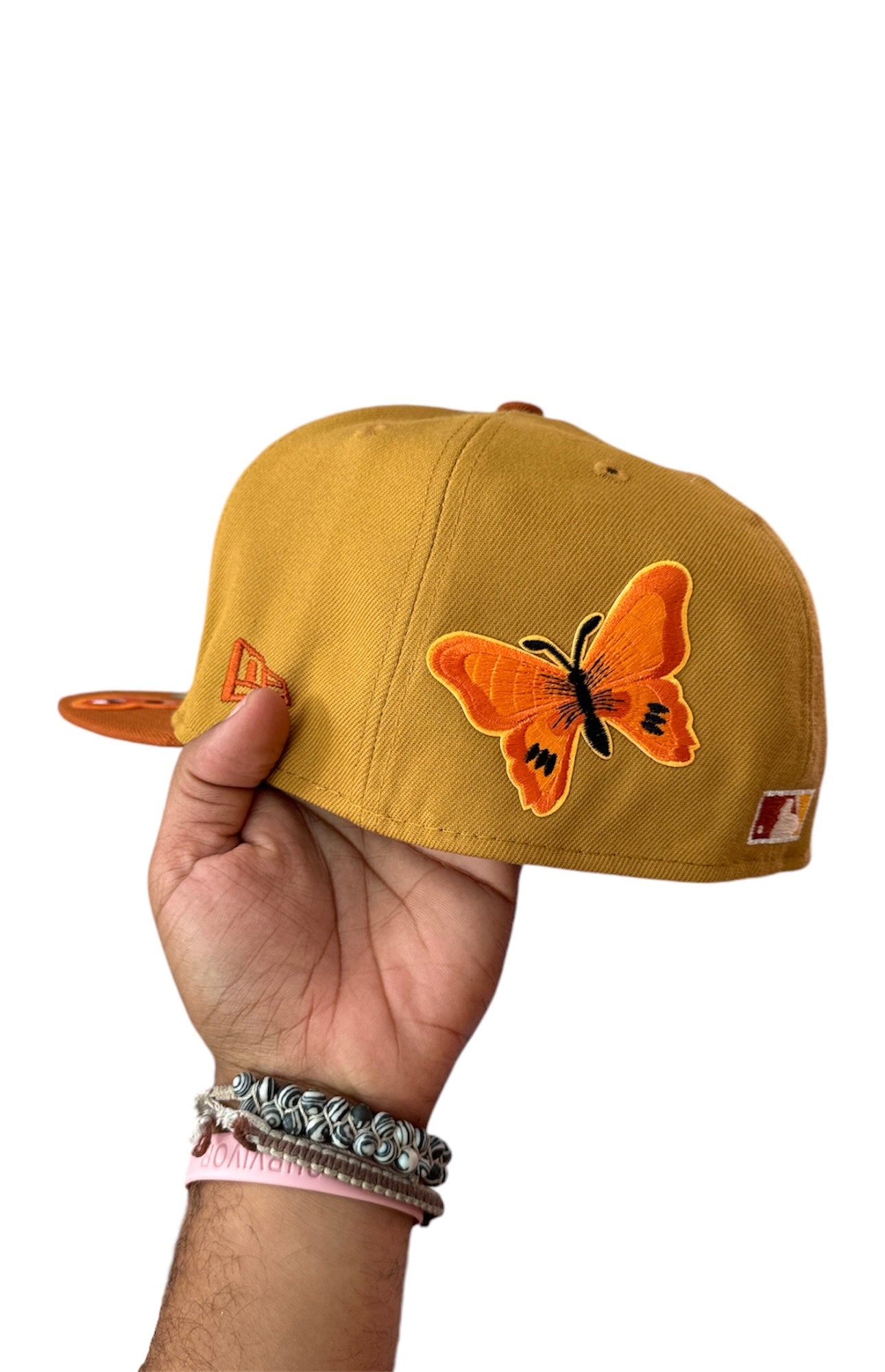 Size 7 5/8 Wheat DBacks Fitted