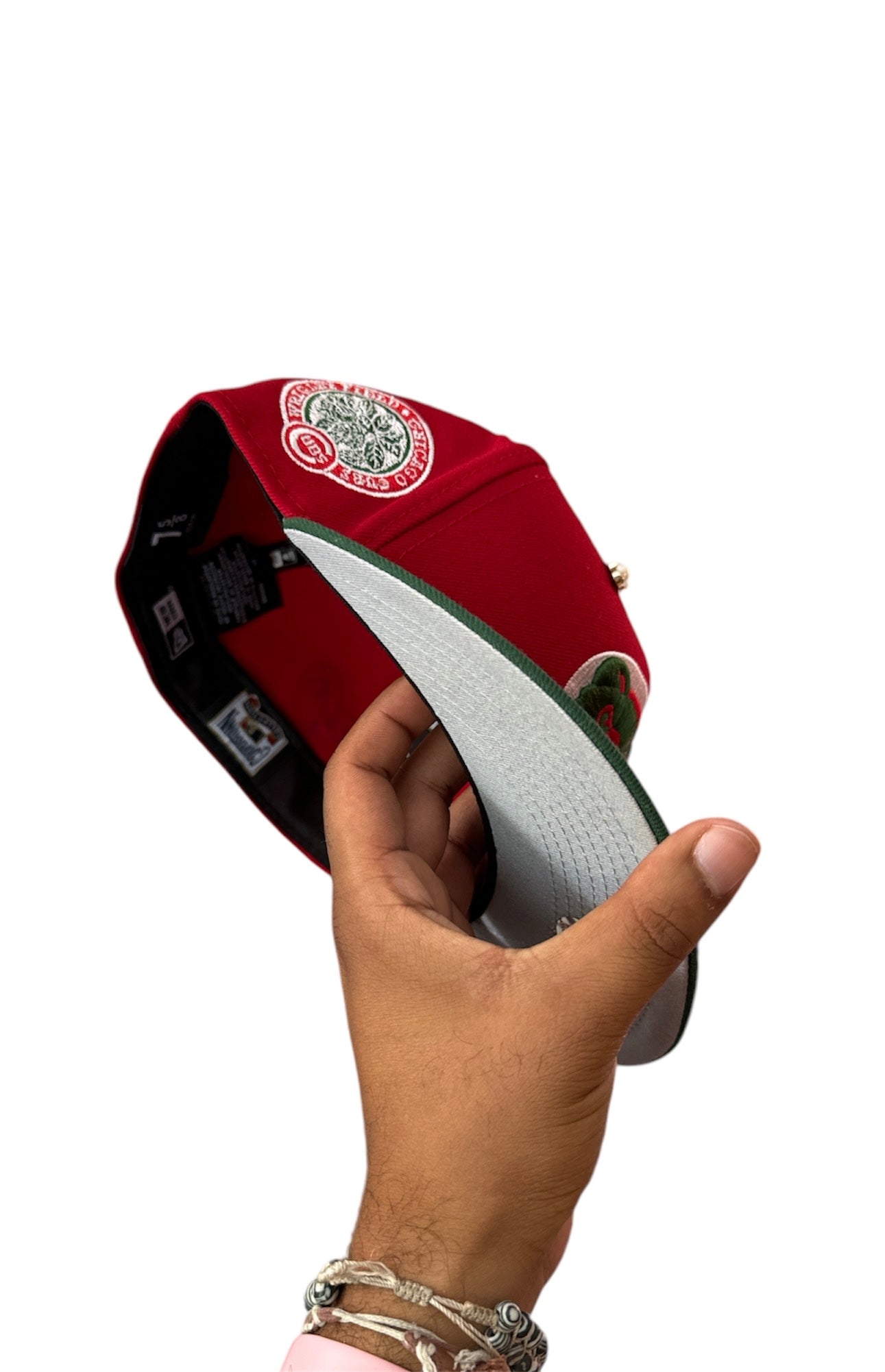 Size 7 5/8 Gucci Cubs Fitted