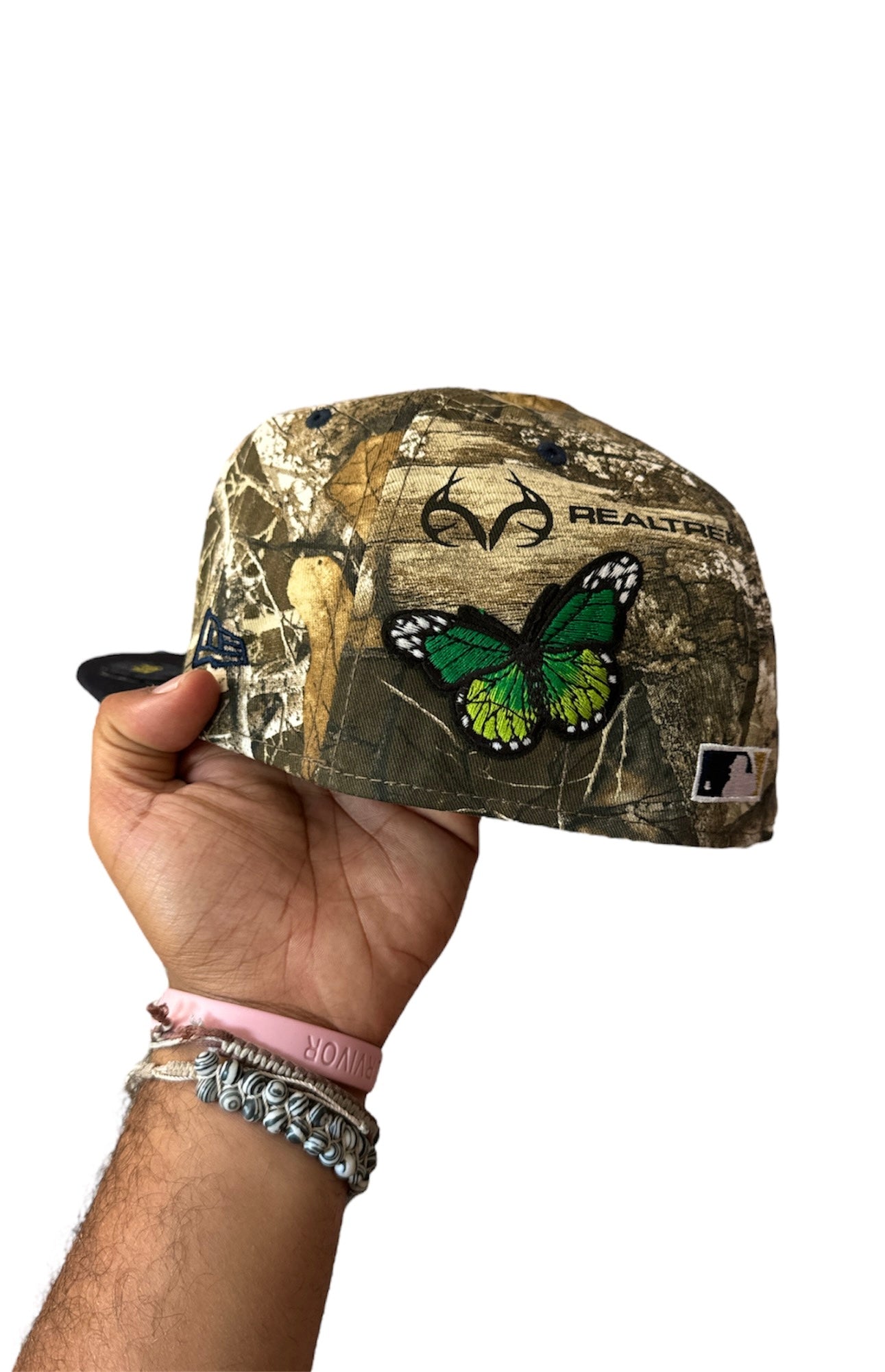 Size 7 1/2 Camo KAWS Fitted