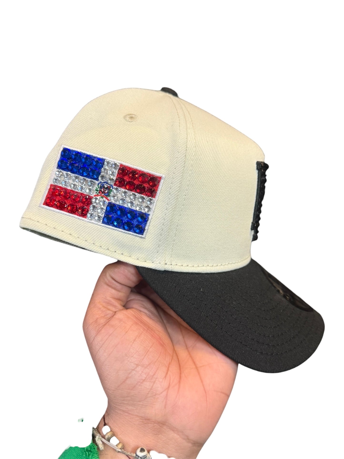 La Bandera 🇩🇴 RD Cream Snapback