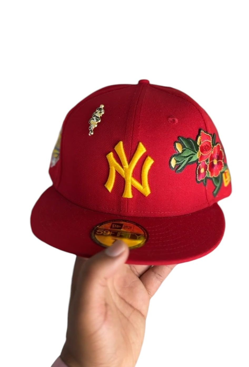 Red and Gold Yankee Oriental Fitted