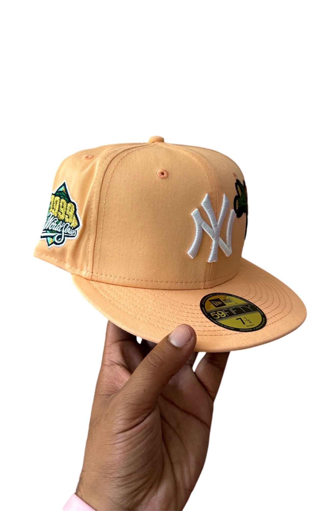 Size 7 1/2 Peach Floral Yankees Fitted