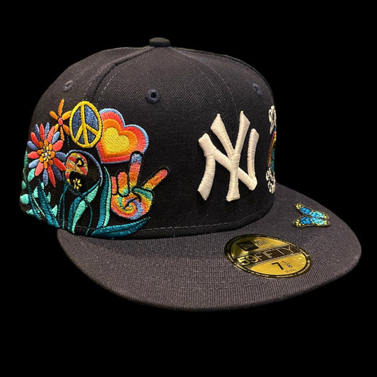 7 1/8 Groovy Yankees Fitted